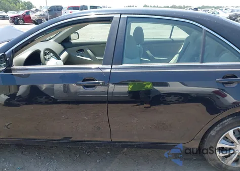 2011 Toyota Camry из США, поврежденный, VIN 4T1BF3EK8BU663830